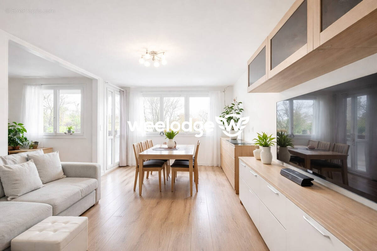 Appartement à SAINT-MICHEL-SUR-ORGE