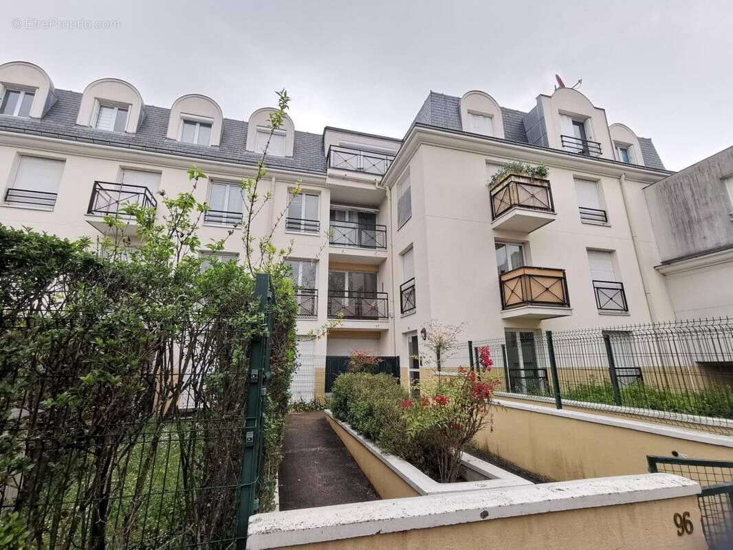 Photo 1 - Appartement à FRANCONVILLE