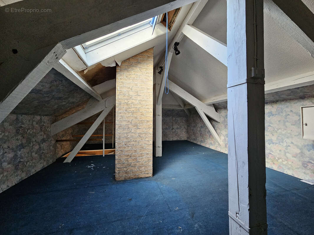 Maison à SEVREY