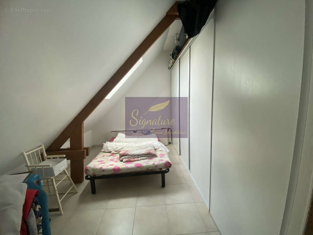 Maison Ruaudin - pièce de vie 70 m2 - 5 chambres - photo 14