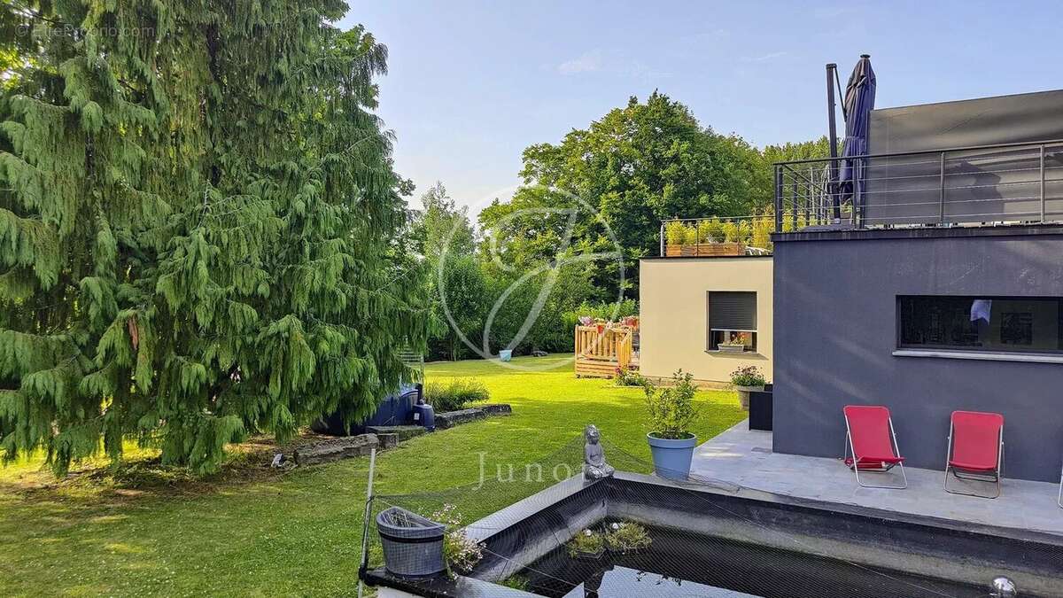 Maison à ENNETIERES-EN-WEPPES