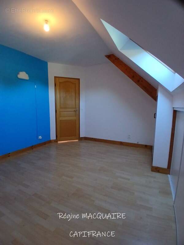Maison en pierre à Sourdeval (50) – 4 pièces – 3 chambres dont 1 au rdc + dépendances – Terrain 2 500 m² - photo 35