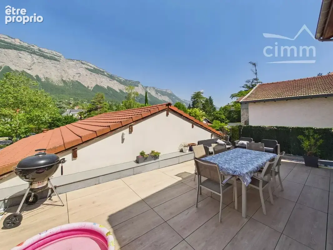 Appartement dernier etage type 4 Montbonnot - photo 2