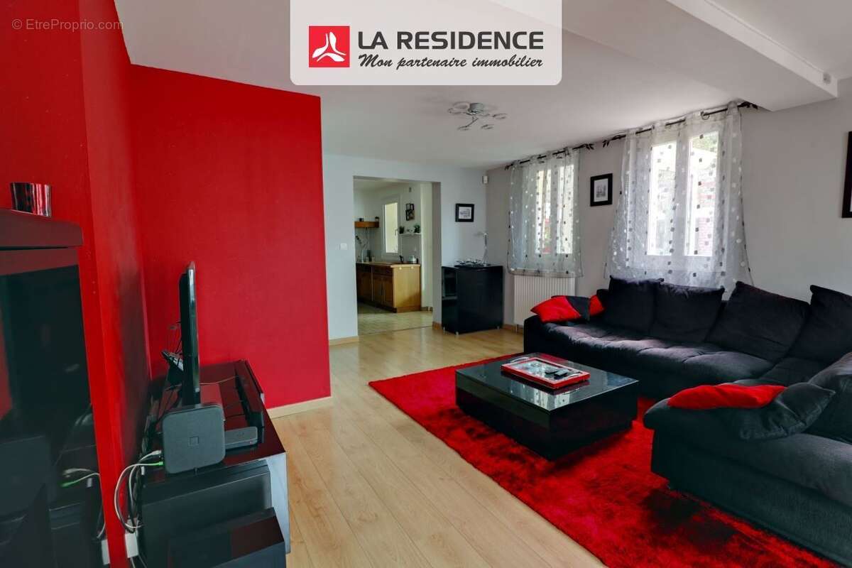 Maison à NOTRE-DAME-DE-BONDEVILLE