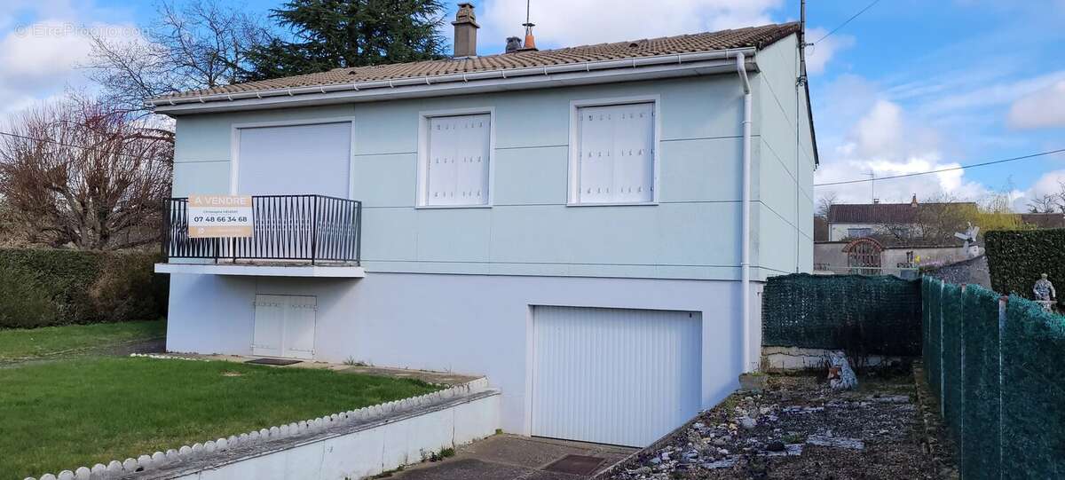 Maison à VILLIERS-SUR-LOIR