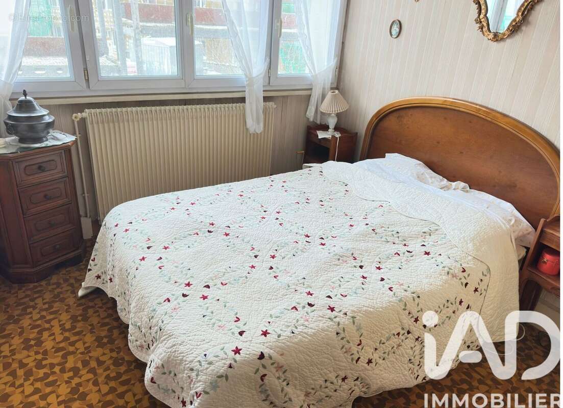 Photo 5 - Appartement à LA GARENNE-COLOMBES