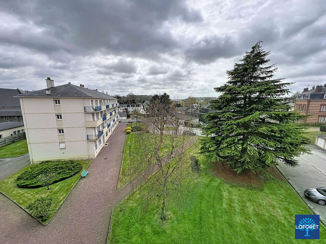 Appartement à BERNAY