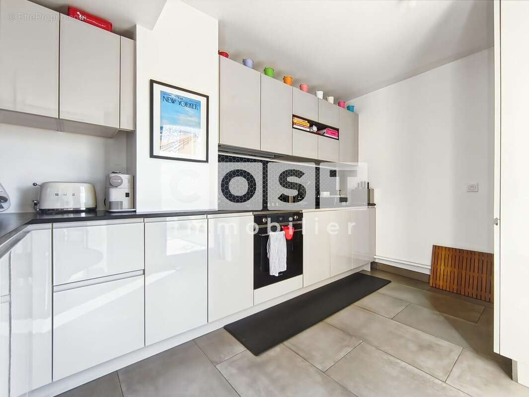 Appartement à GENNEVILLIERS