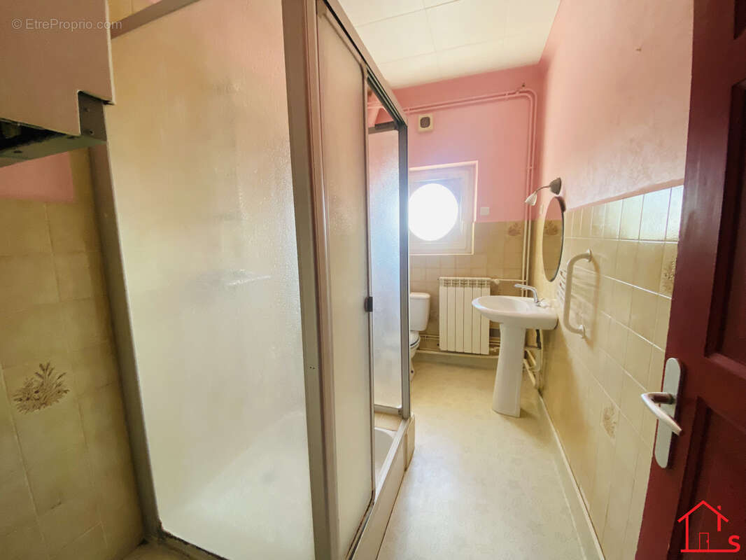 Appartement à POMPEY