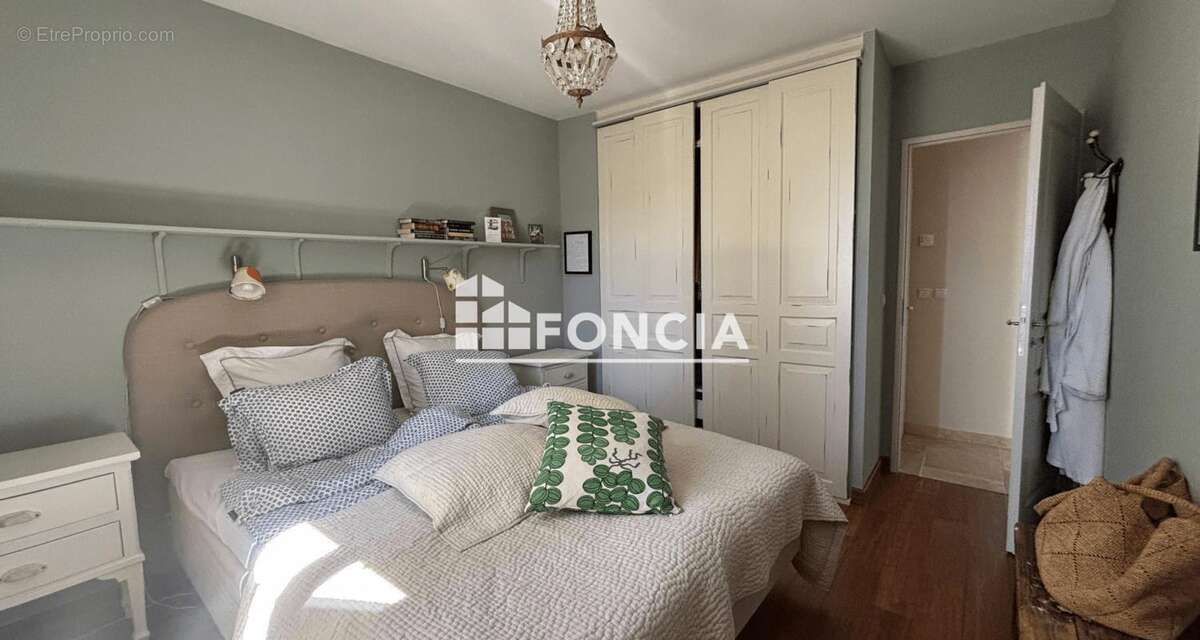 Maison à BORMES-LES-MIMOSAS