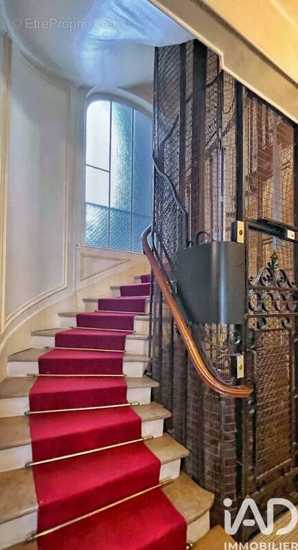 Photo 3 - Appartement à NEUILLY-SUR-SEINE