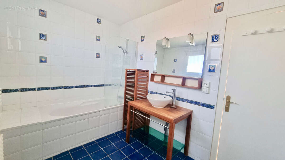 Maison à PONT-DU-CHATEAU