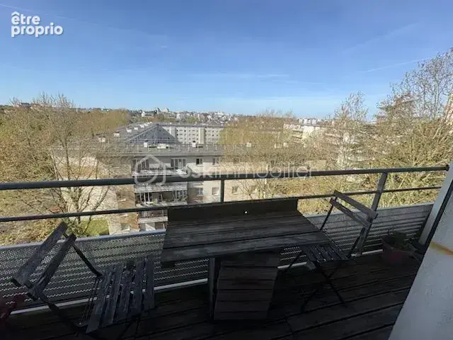 Appartement 3 pièces avec balcon, place de parking et cave, proche RER A Champs-sur-Marne et du futur Métro 15 et 16 du Grand Pa - photo 2