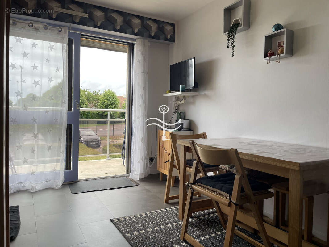 Appartement à COURSEULLES-SUR-MER