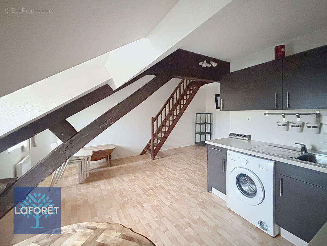 Appartement à FOUGERES