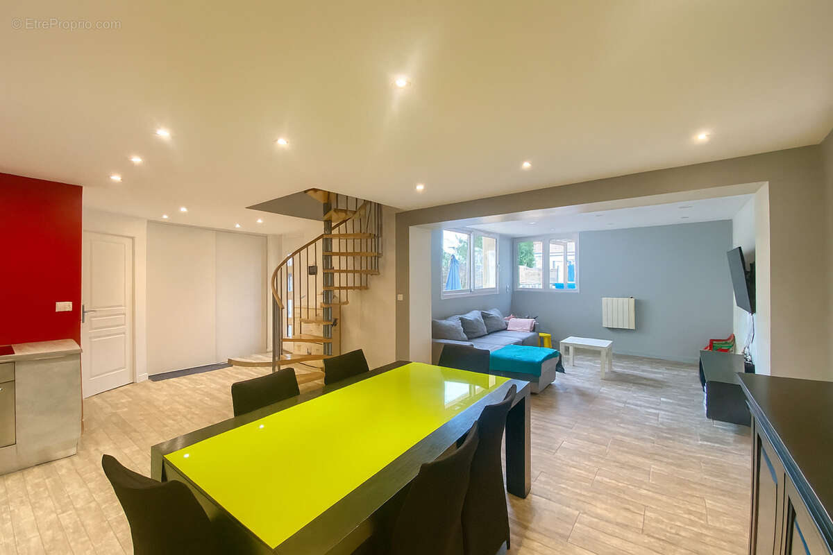 Appartement à L&#039;ETRAT