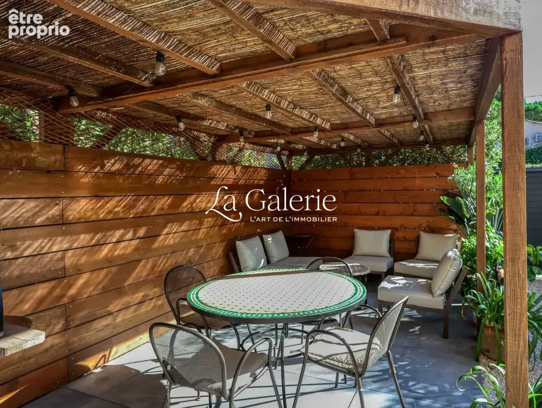 Maison 5 pièces 122 m² à vendre à Hyeres (83400) - photo 6