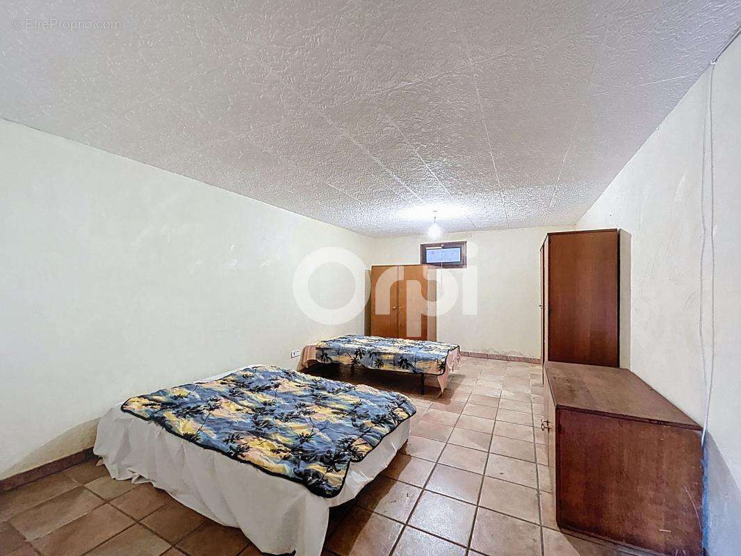 Maison à ROQUEBRUNE-SUR-ARGENS