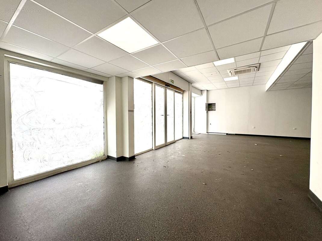 Nice / libération - vente murs commerciaux libres 135m2 - photo 3