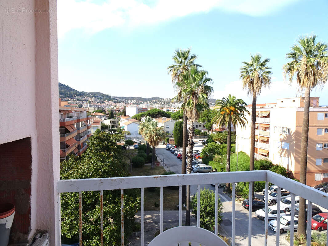 Appartement à HYERES