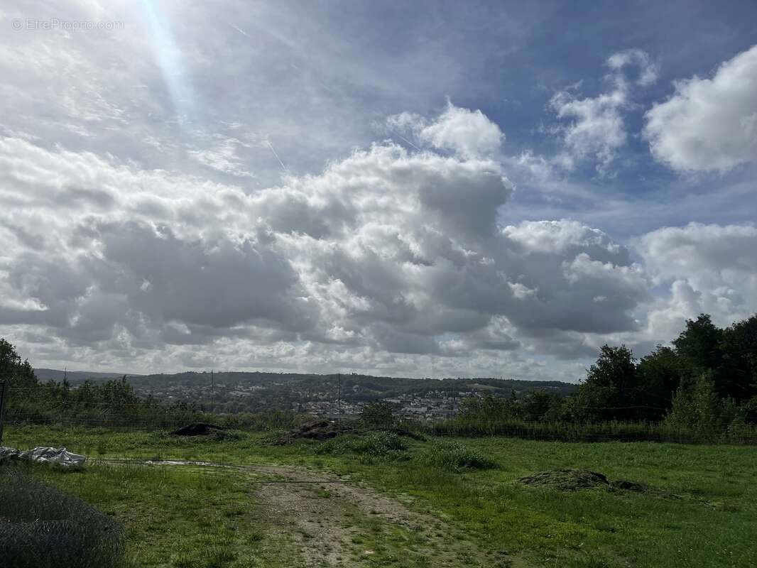 Terrain à TRELISSAC