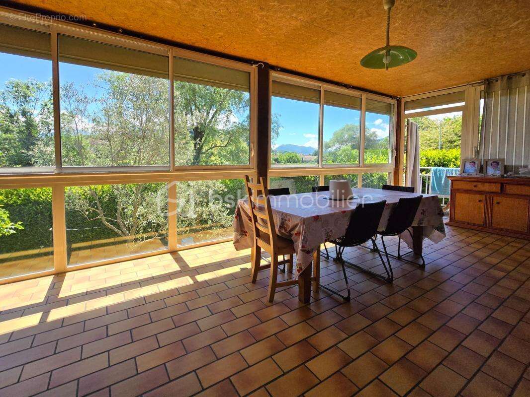 Maison à CLAIX