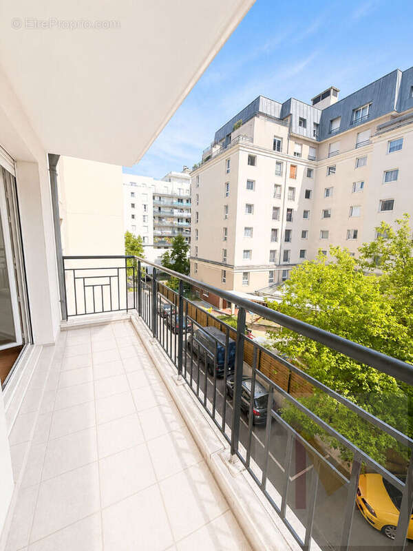 Appartement à NEUILLY-PLAISANCE