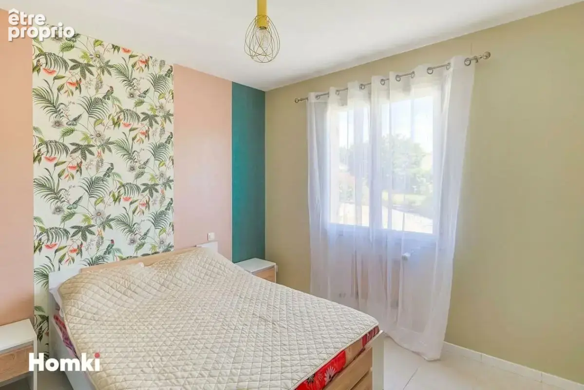 Maison de plain-pied – 4 chambres, piscine et grand garage – Montauban - photo 12