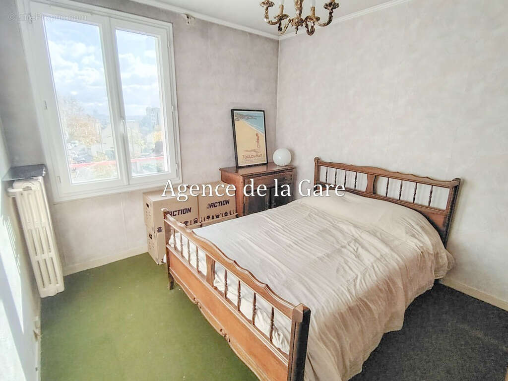 Appartement à HOUILLES