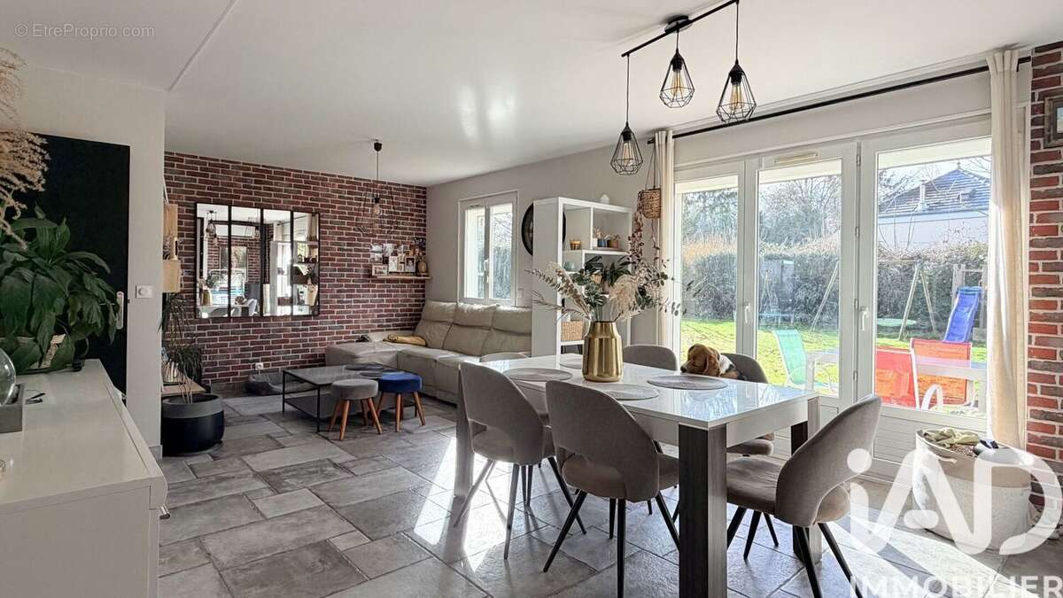 Photo 2 - Maison à VERRIERES