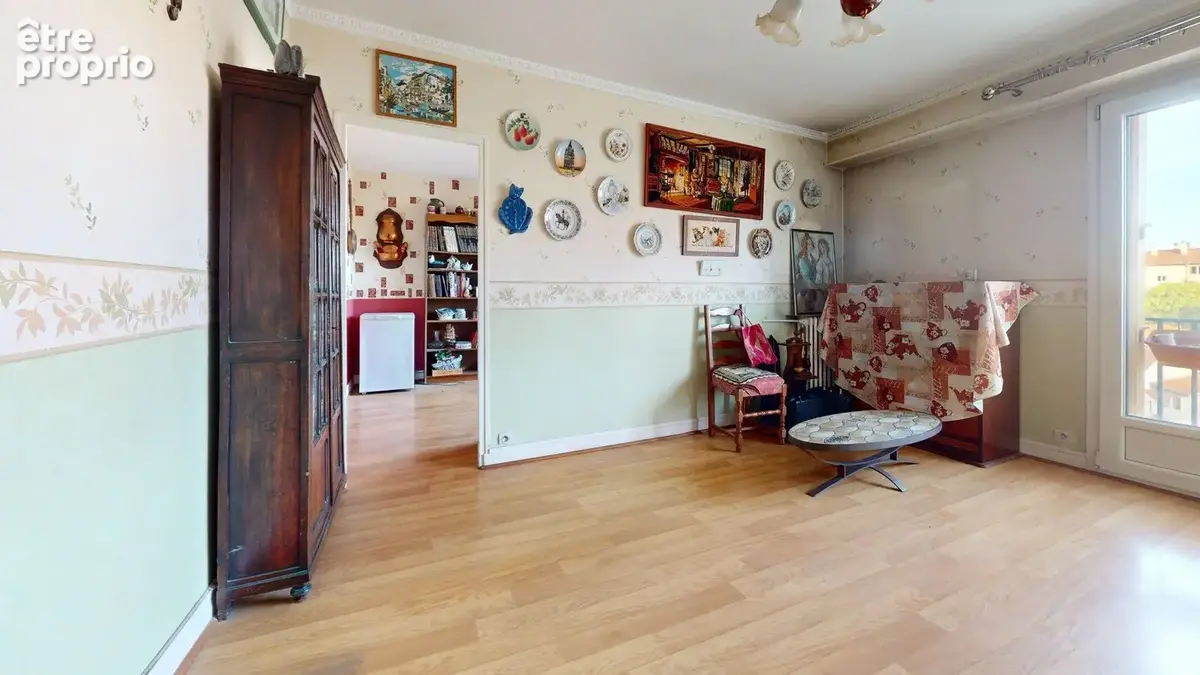 Appartement F3 dans le centre-ville de DRANCY - photo 2