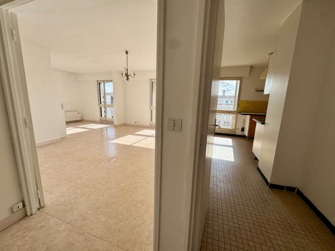 Appartement à CHEVILLY-LARUE