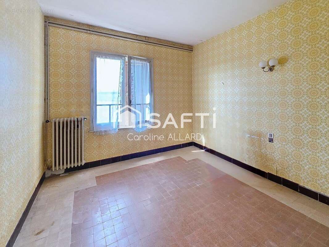 Maison 174 m² à Montamat  - photo 9