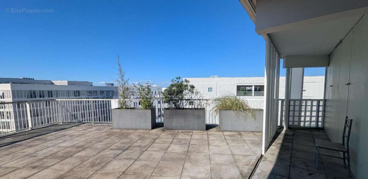 Appartement à BEGLES