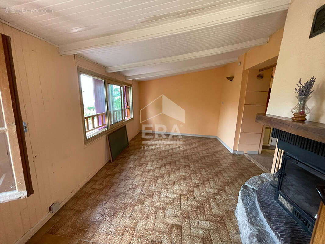 Maison à L&#039;ESCALE