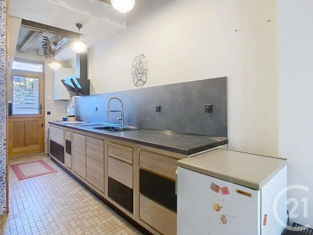 Maison à DONNEMARIE-DONTILLY