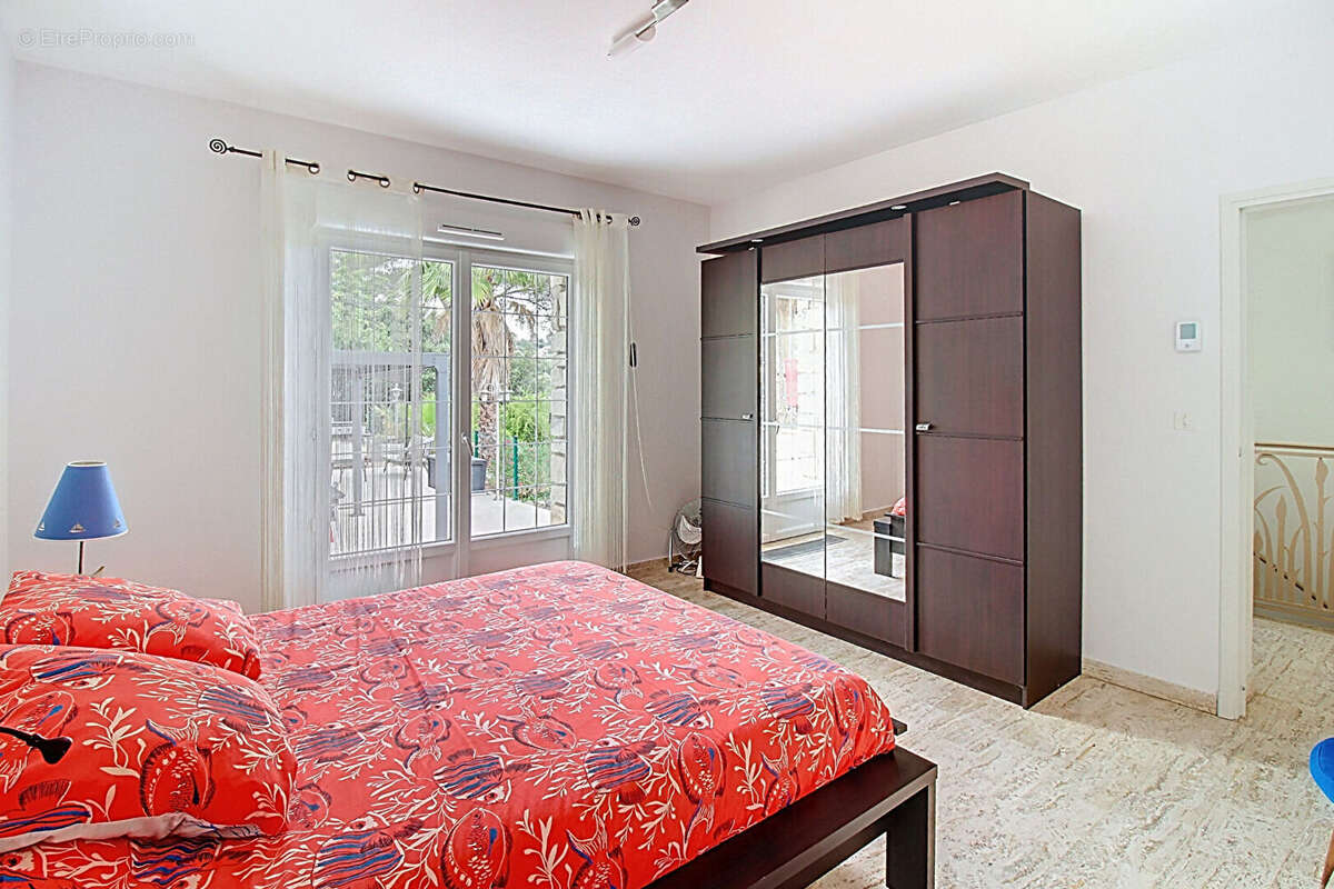 Maison à TRANS-EN-PROVENCE