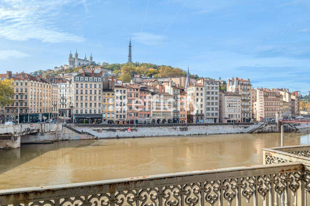 Appartement à LYON-1E