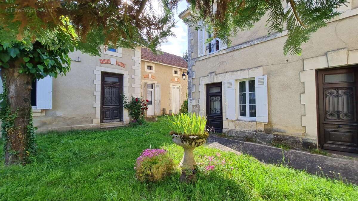 Maison à MUSSIDAN
