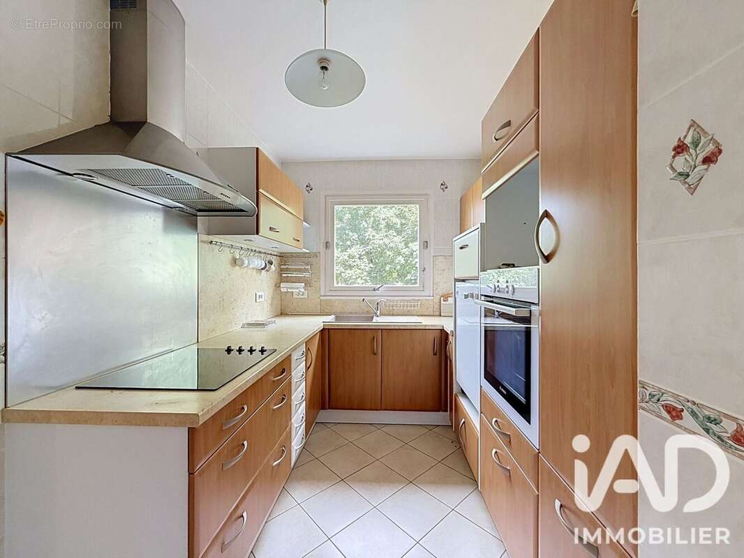 Appartement 81 m² à Montmorency  - photo 6