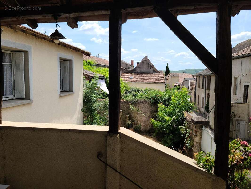 Photo 3 - Maison à MERCUES