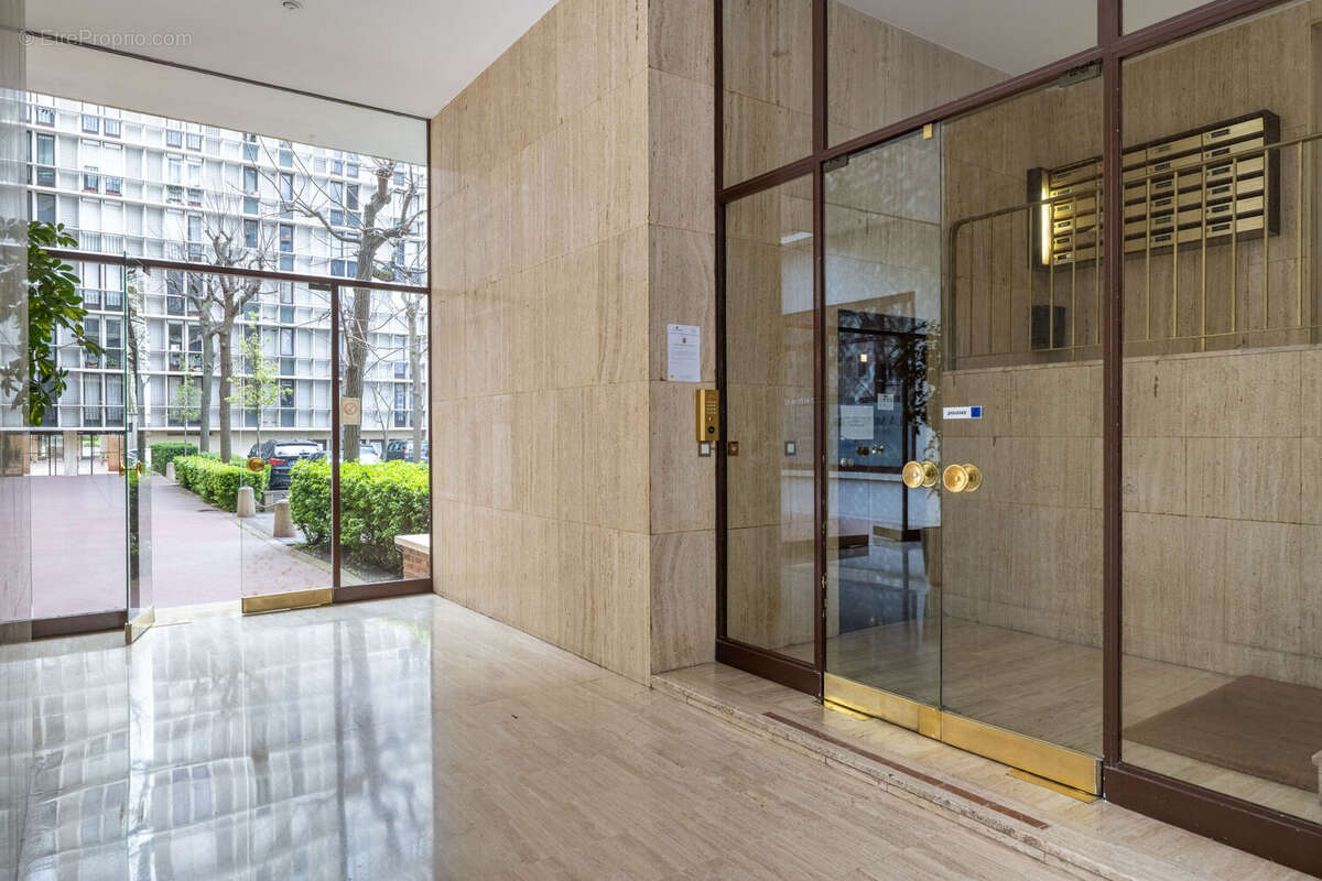 Photo 4 - Appartement à BOULOGNE-BILLANCOURT