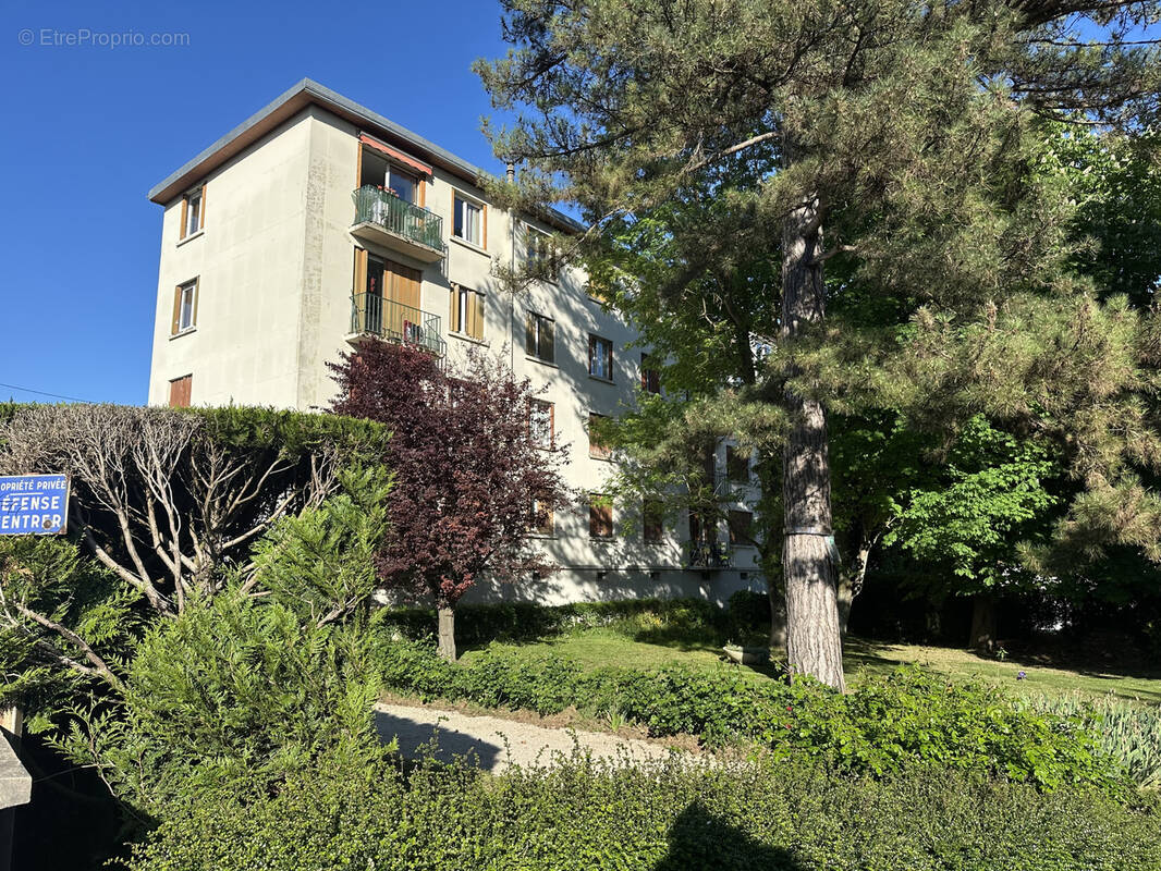 Appartement à MELUN