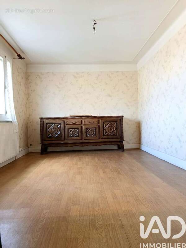 Photo 4 - Maison à SURY-LE-COMTAL