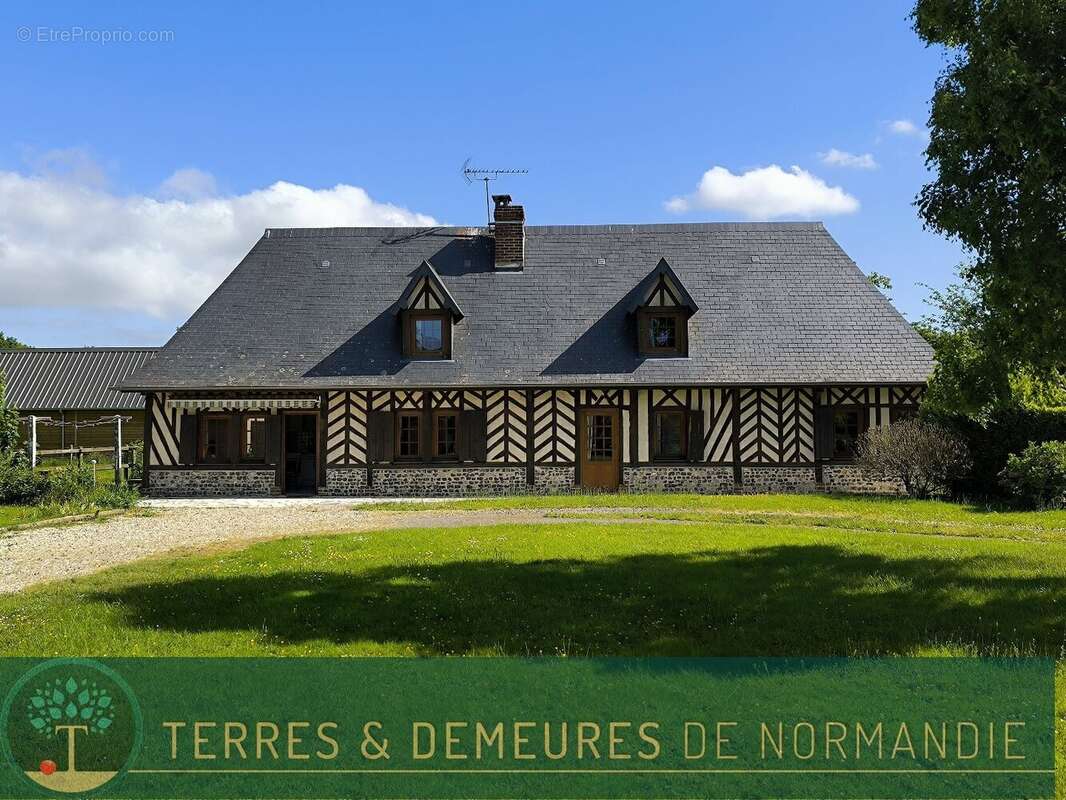Maison à EPAIGNES