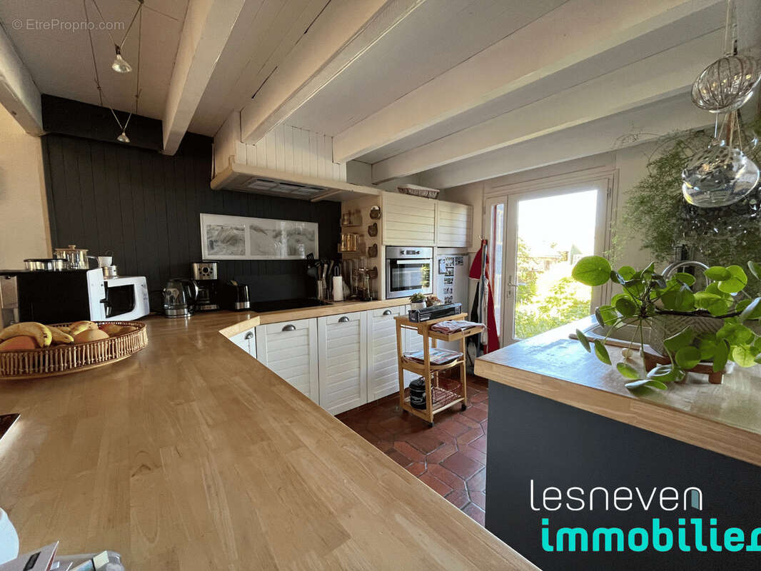 Maison 135 m² à Ploudaniel  - photo 5