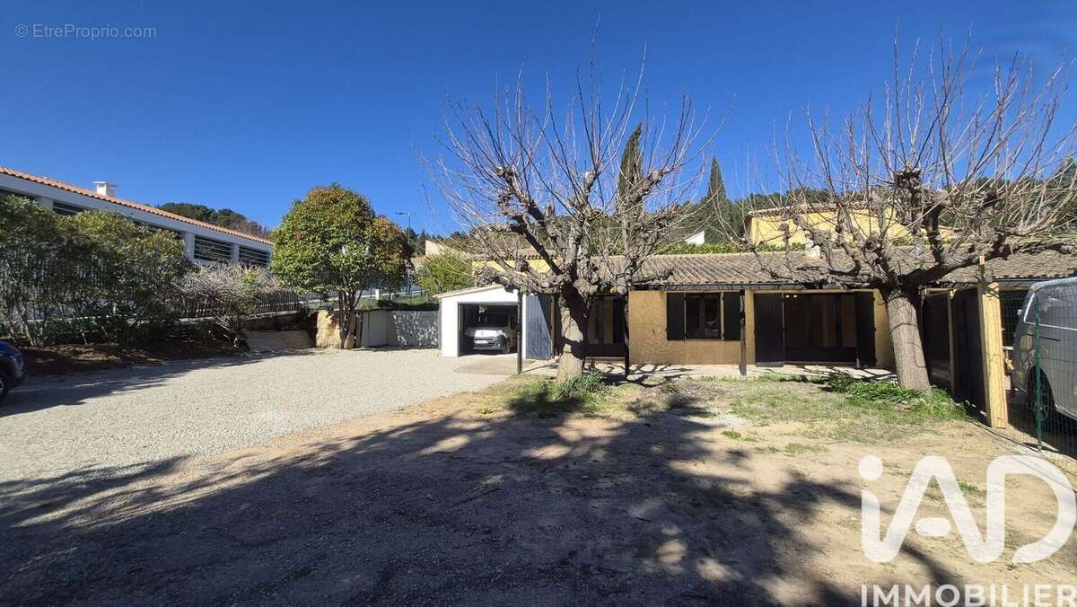 Photo 3 - Maison à AUPS