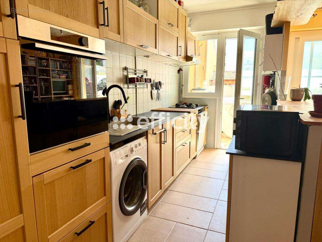 Appartement 71 m² à Nice  - photo 2