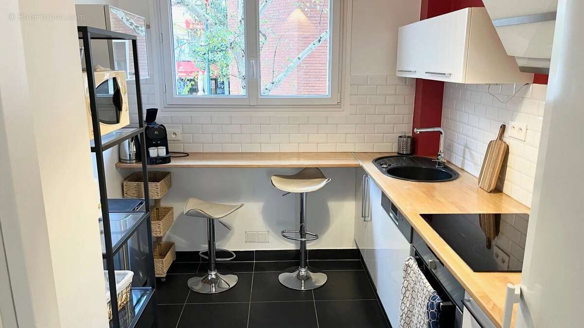 Appartement à LA GARENNE-COLOMBES