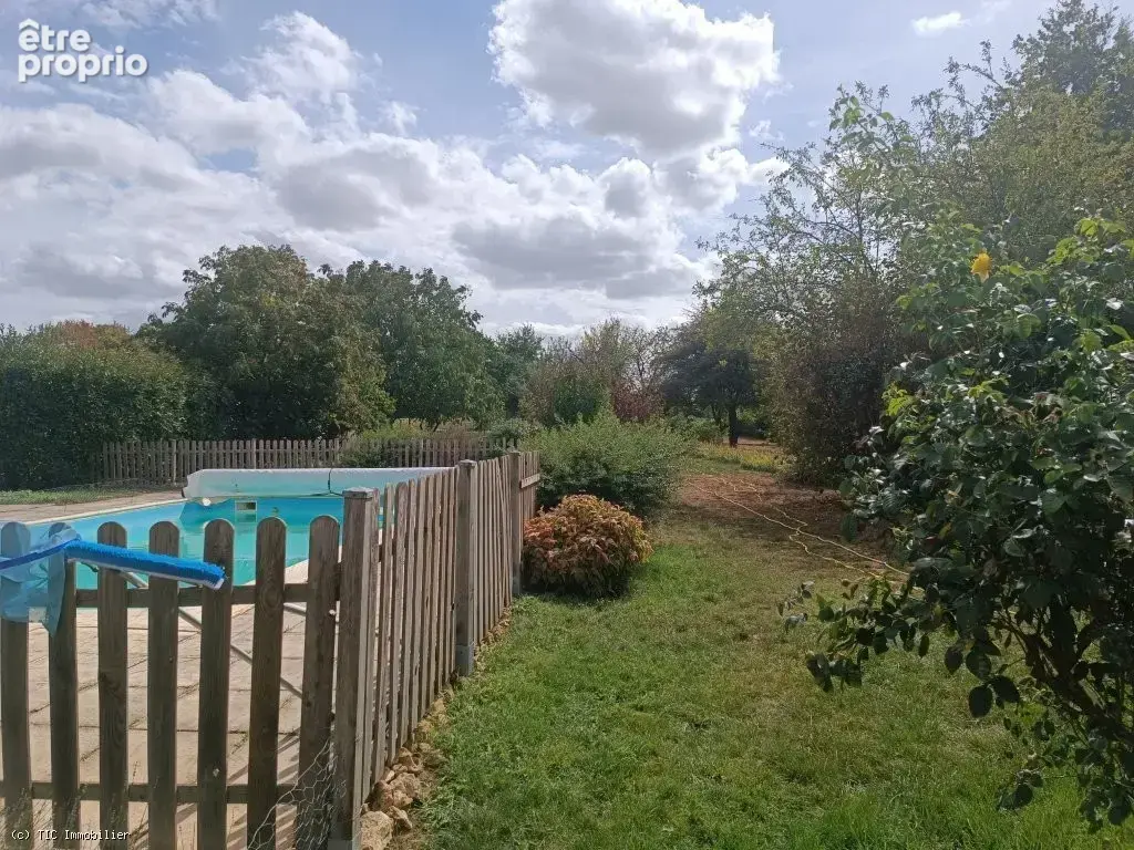 Très Belle Maison Ancienne de 3 Chambres avec Piscine et Terrain de Plus d'Un Hectare - photo 30